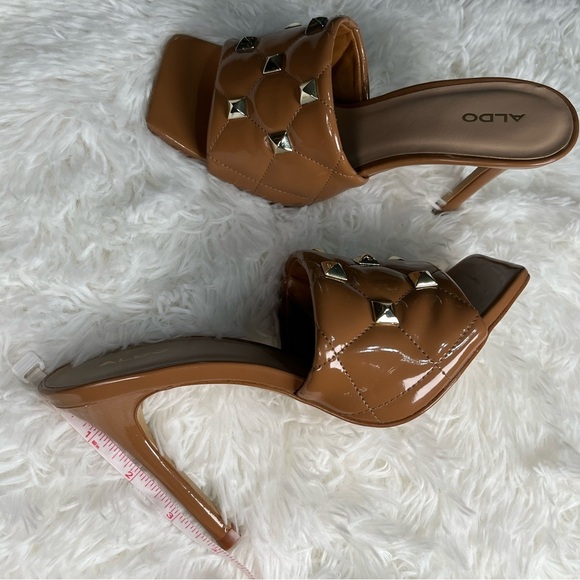 Aldo | Women’s Brown Square Toe Quilted Heels - Picture 5 of 7